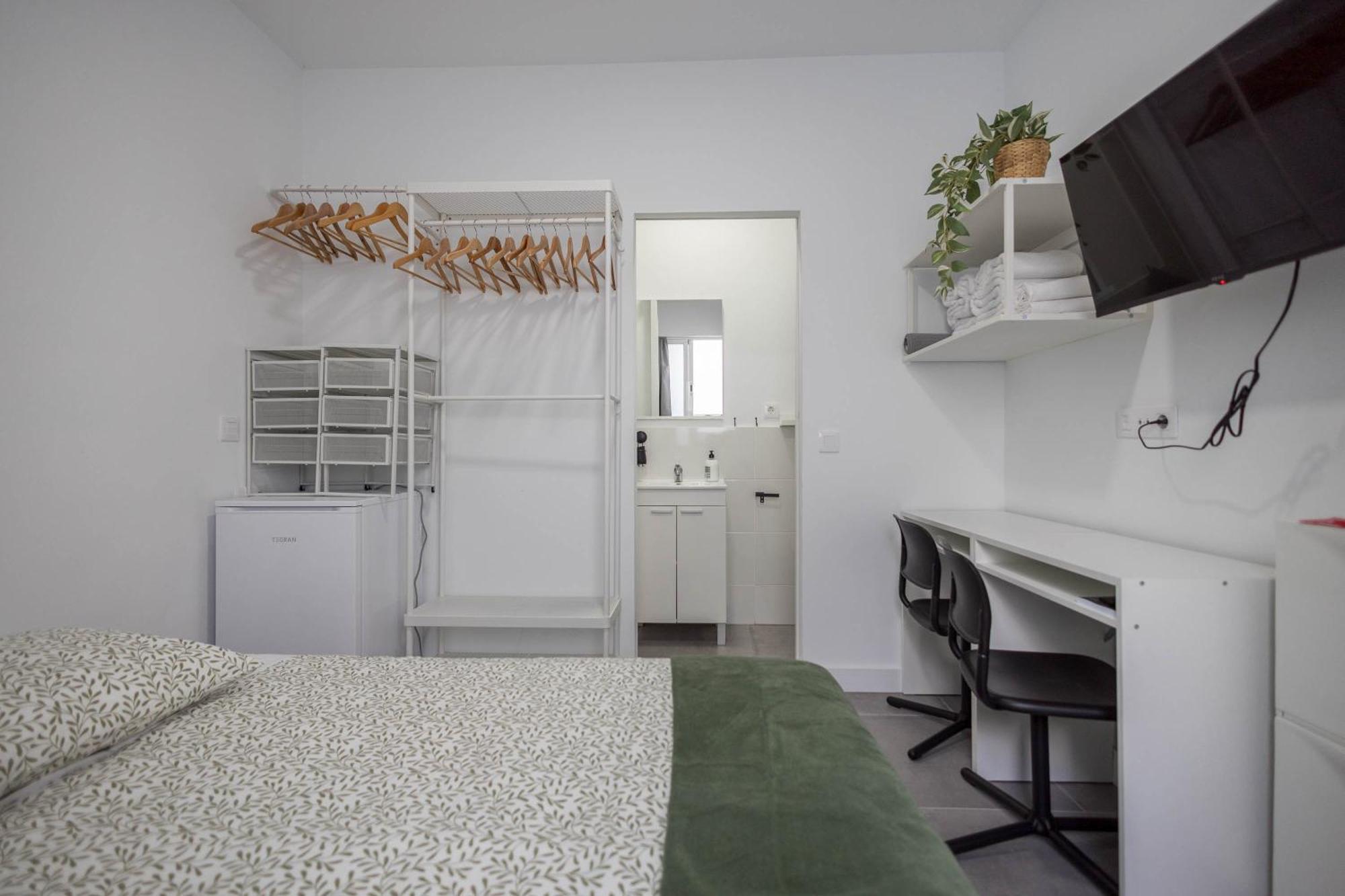 Coliving Mol-Terrace, En-Suite Bathroom, Fridge & Tv ลาสปัลมาส เด กรานคานาเรีย ภายนอก รูปภาพ